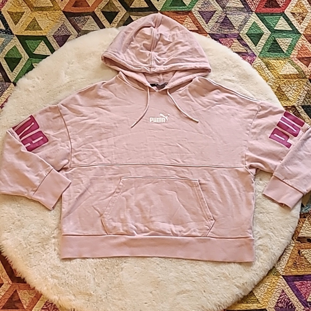 PUMA Pink Oversized Cropped Hoodie Sweatshirt W/ Kangaroo Pocket Large
